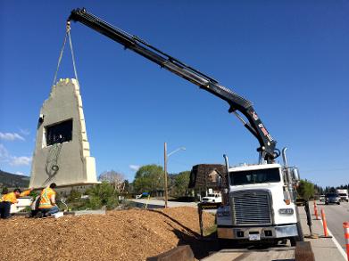 crane service lifting kelowna